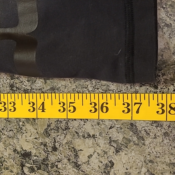 WOMEN'S UNDER ARMOUR LEGGINGS - Picture 8 of 11